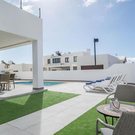 Casa Dubh Linn Playa Blanca  Esterno foto