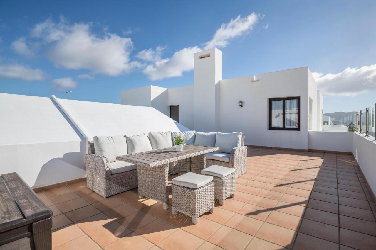 Casa Dubh Linn Playa Blanca  Esterno foto