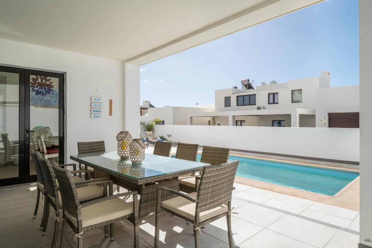 Casa Dubh Linn Playa Blanca  Esterno foto