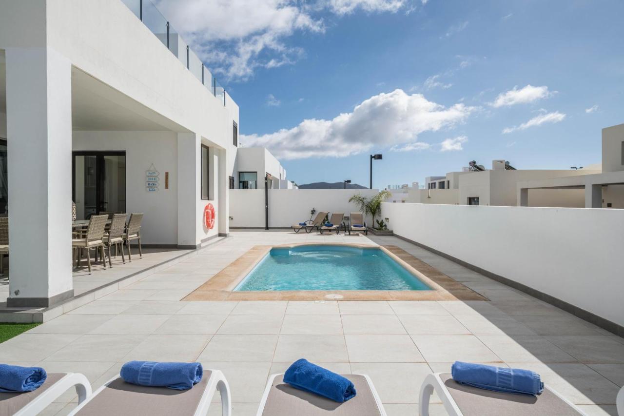 Casa Dubh Linn Playa Blanca  Esterno foto